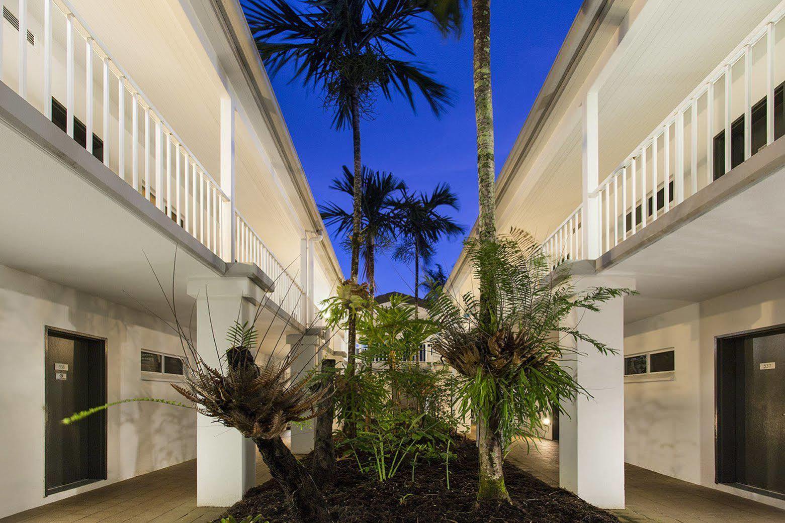 Hotel Grand Chancellor Palm Cove Exterior foto
